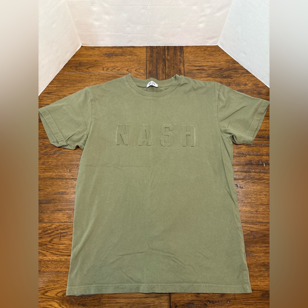 NASH Olive green tee tshirt size large used Nash Iconic tee